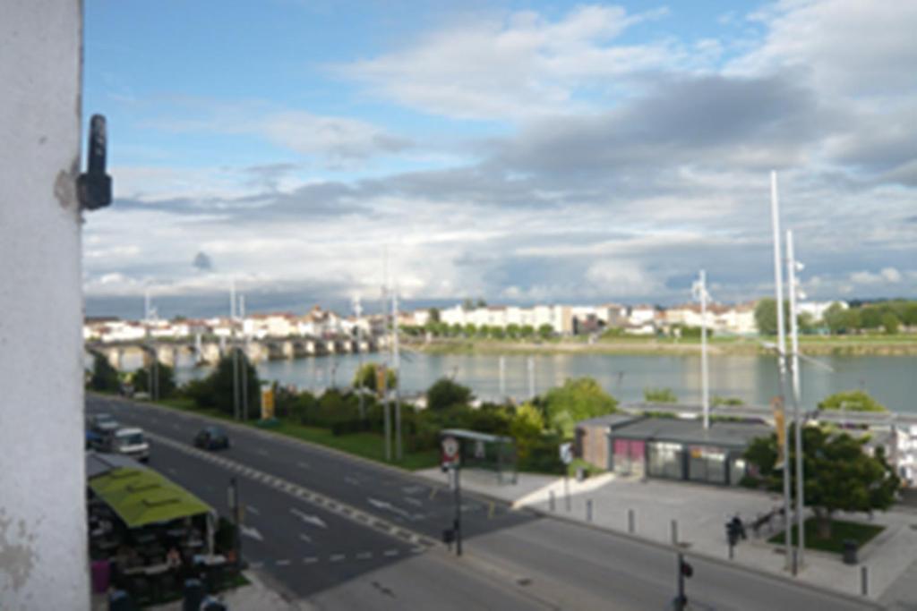 Hotel Quai De Saone Mâcon Εξωτερικό φωτογραφία